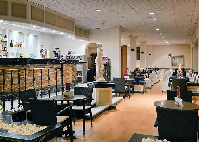 Regency Torviscas And 3*