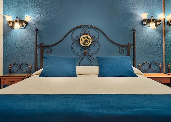 Regency Torviscas And Апарт-готель 3*