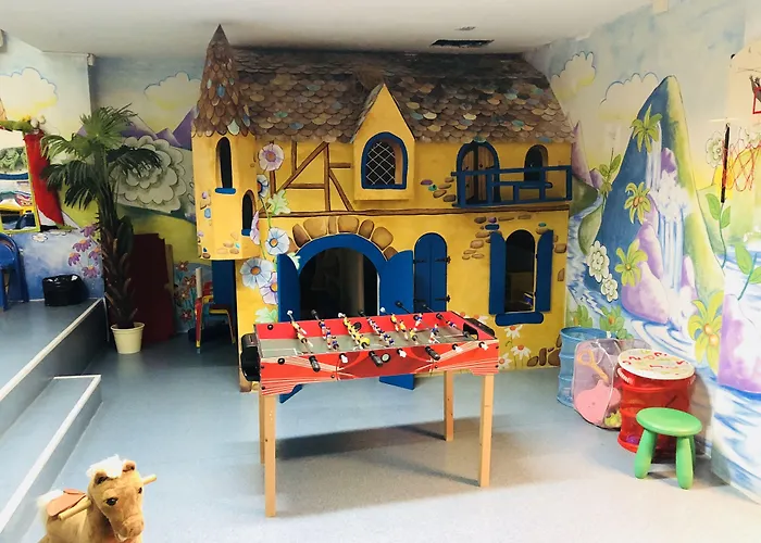 Regency Torviscas And Апарт-отель