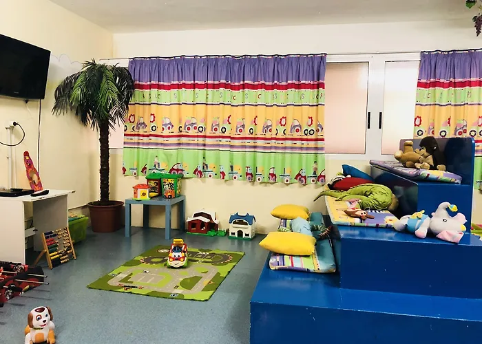 Regency Torviscas And Адехе